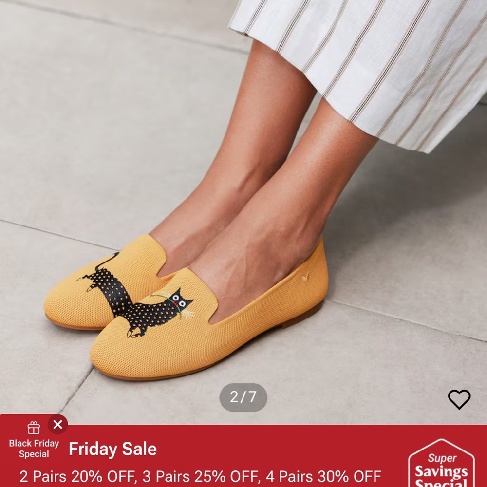 Women's Tan Loafers with Cat Design (size 43)